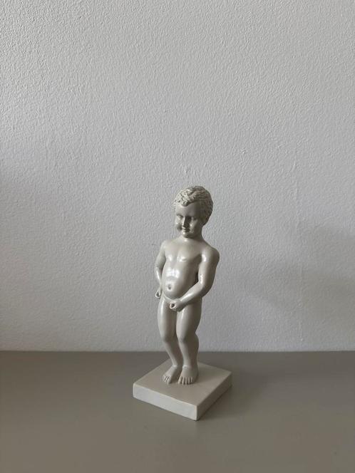 Decoratie brussels beeld manneke pis - nieuw, Verzamelen, Beelden en Beeldjes, Nieuw, Mens, Ophalen of Verzenden