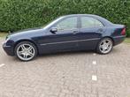 Mercedes-Benz C-Klasse 3.2 C320 Sedan AUT 2003 Blauw, Auto's, Automaat, Achterwielaandrijving, Blauw, 1465 kg