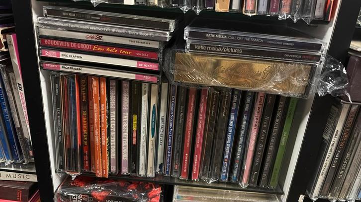 Ducoso presenteert de cd’s uit de shop in Rijswijk, Cd's en Dvd's, Cd's | Pop, Gebruikt, 2000 tot heden, Ophalen of Verzenden