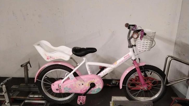 Btwin Princess Meisjesfiets, Fietsen en Brommers, Fietsen | Meisjes, Gebruikt, 16 inch, Handrem, Ophalen