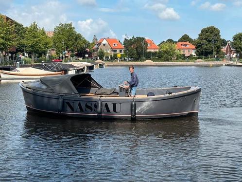 Sloep in top conditie 8 meter zwart met teak interieur, Watersport en Boten, Sloepen, 10 tot 30 pk, 6 meter of meer, Binnenboordmotor