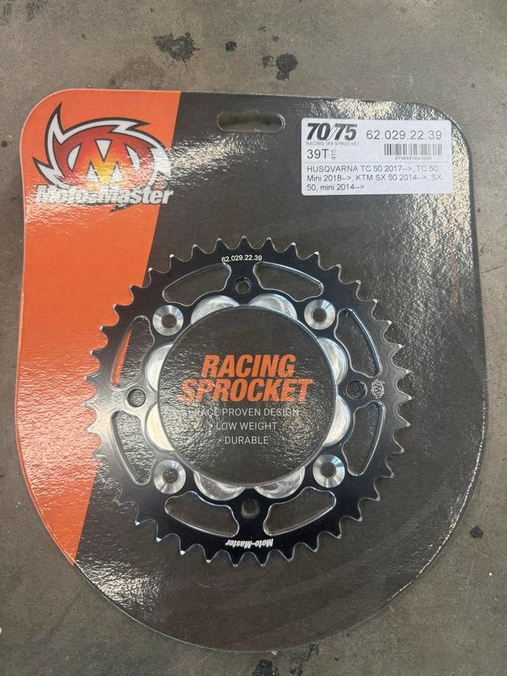 Tandwiel Moto-Master 39T - KTM/Husqvarna 50cc, Motoren, Tuning en Styling, Ophalen of Verzenden