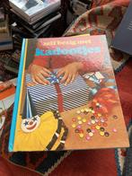 Zelf bezig zijn met kadootjes/ cantecleer 1978 groot form ha, Ophalen of Verzenden, Zo goed als nieuw