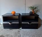 Vintage nachtkastjes jaren 70 , 80 zwart en chroom, Ophalen, Zo goed als nieuw, Hout