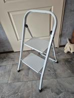 Keuken trappetje huishoud trappetje, Doe-het-zelf en Verbouw, Ladders en Trappen, Ophalen, Zo goed als nieuw, Minder dan 2 meter