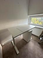 Sta/zit bureau, ikea Trotten, Huis en Inrichting, Ophalen, In hoogte verstelbaar, Gebruikt, Bureau