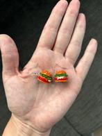 2 setjes hamburger oorbellen, Ophalen of Verzenden, Nieuw, Overige materialen