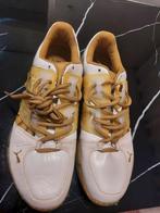 Zaal voetbalschoenen maat 43, Ophalen, Zo goed als nieuw, Schoenen