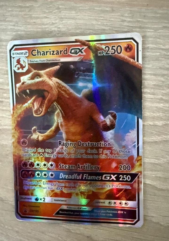 Charizard GX - 250 HP Pokémonkaart, Hobby en Vrije tijd, Verzamelkaartspellen | Pokémon, Gebruikt, Losse kaart, Foil, Ophalen of Verzenden