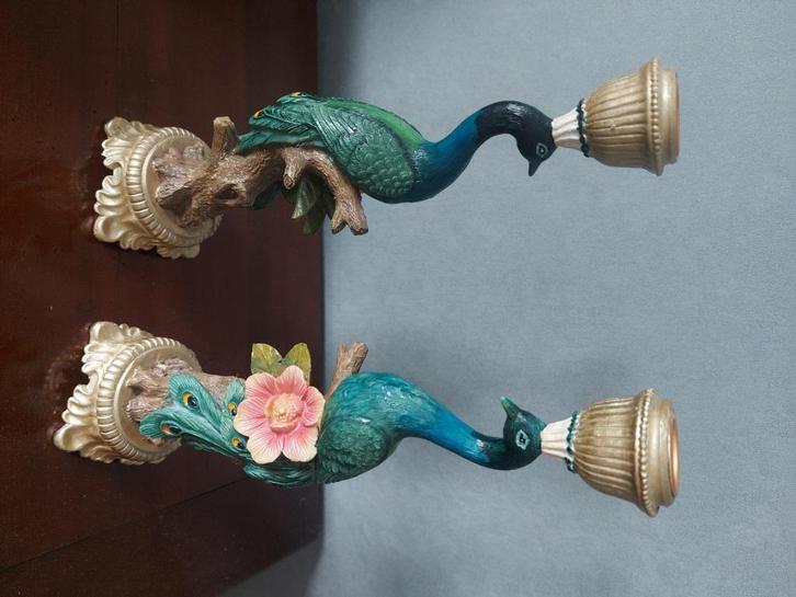 2 Pauwenkandelaars handgemaakt en beschilderd, Huis en Inrichting, Woonaccessoires | Kandelaars en Kaarsen, Nieuw, Kandelaar, 25 tot 50 cm