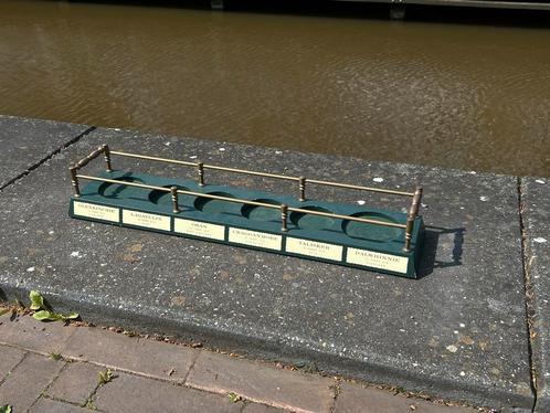 Brocante standaard voor zes whiskyflessen , classic Scottish, Antiek en Kunst, Curiosa en Brocante, Ophalen of Verzenden