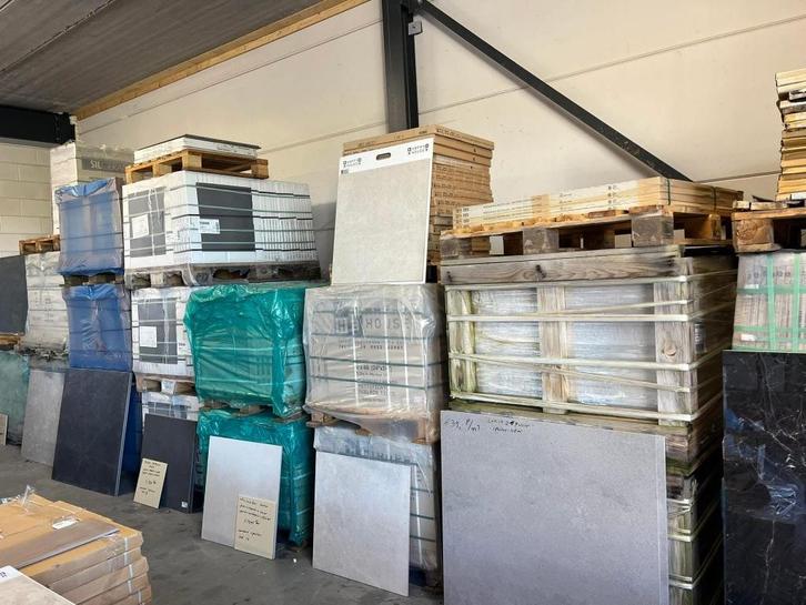 Let op! Gigantische pallet leegverkoop vloer en wandtegels!!, Doe-het-zelf en Verbouw, Tegels, Nieuw, Vloertegels, Keramiek, 60 cm of meer