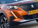 Peugeot 2008 1.2 PureTech Allure 130pk Automaat - Fusion Ora, Auto's, Gebruikt, Leder en Stof, 1180 kg, Grijs