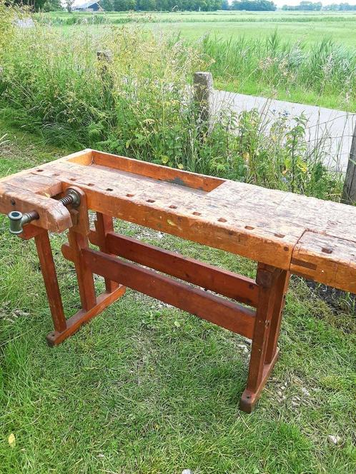 Houten Werkbank - (Vintage / Antiek / timmermans werkbank), Antiek en Kunst, Antiek | Meubels | Tafels, Ophalen