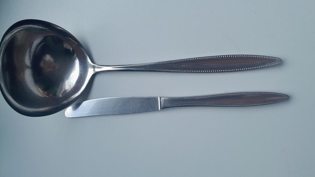 Gevraagd  bestek. Ik ben op zoek naar delen van dit bestek., Huis en Inrichting, Ophalen of Verzenden, Gebruikt, Rvs of Chroom