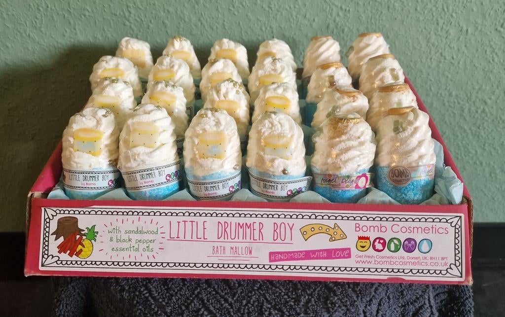 Nieuwe Bomb Cosmetics Bath Mallows, Overige kleuren, Gehele gezicht, Nieuw, Ophalen of Verzenden