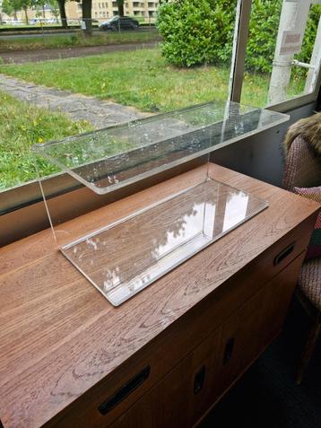 Vintage space age boekenplank plexiglas 70s beschikbaar voor biedingen