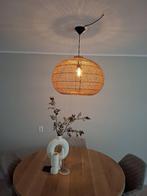 Rieten grote hanglamp bieden vanaf 50 euro, Ophalen, Zo goed als nieuw, Overige materialen, Minder dan 50 cm