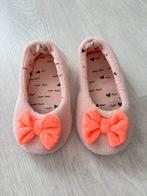 Pantoffels slofjes maat 26/27 roze met strik, Meisje, Overige typen, Ophalen of Verzenden, Zo goed als nieuw