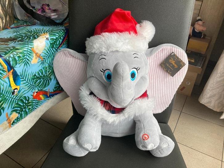 Nieuwe Dumbo knuffel kerst - met licht - ongeveer 45 cm, Verzamelen, Disney, Nieuw, Knuffel, Bambi of Dumbo, Ophalen of Verzenden
