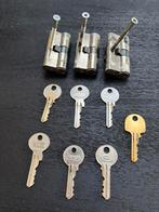 Te koop,3 cilindersloten incl.7 sleutels, Ophalen of Verzenden, Zo goed als nieuw, Rvs, Slot