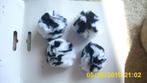 4 dierprint pompoentjes 3cm snow, Verzenden, Nieuw