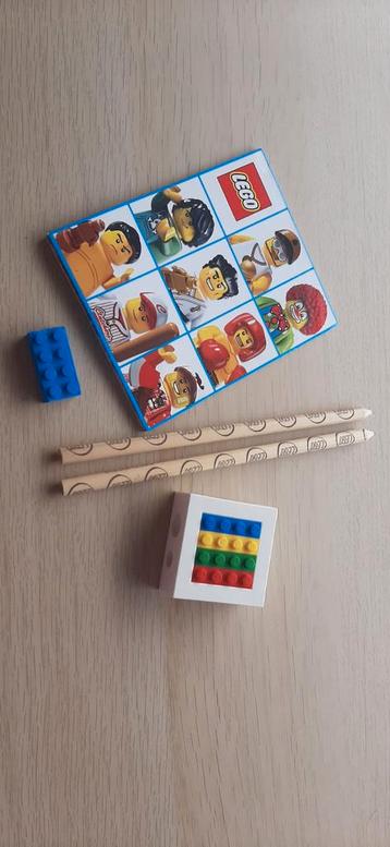 LEGO stationairy sets schoencadeautje beschikbaar voor biedingen
