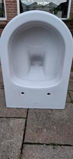 Hangend Toilet - Villeroy & Boch, Doe-het-zelf en Verbouw, Sanitair, Ophalen, Gebruikt, Toilet