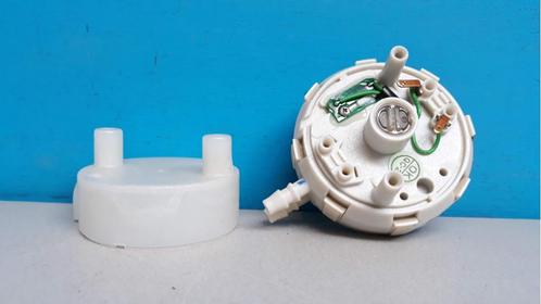 Drukverschilschakelaar Nefit  8738709736, Doe-het-zelf en Verbouw, Verwarming en Radiatoren, Nieuw, Cv-ketel of Combi-ketel