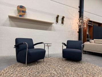 2 Nieuw Leolux Scylla Fauteuils Blauw leer Design stoel beschikbaar voor biedingen