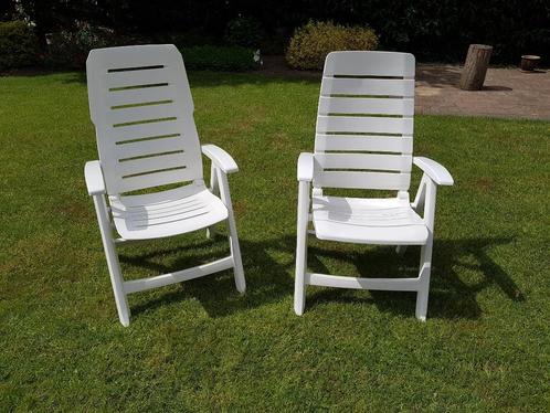 Twee Hartman witte kunststof verstelbare tuinstoelen, Tuin en Terras, Tuinstoelen, Gebruikt, Kunststof, Inklapbaar, Verstelbaar