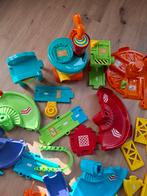 Vtech Toet toet Auto,s, vliegveld, parkeertoren, vele auto's, Kinderen en Baby's, Speelgoed | Vtech, Ophalen of Verzenden, Gebruikt