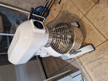 Professionele keukenmixer  beschikbaar voor biedingen