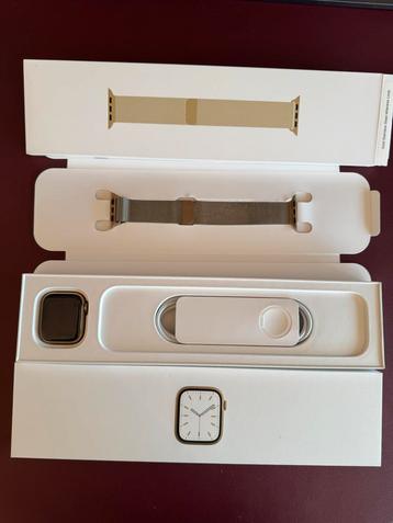Apple Watch Series 7 met milanese loop, Titanium Gold, 41 mm beschikbaar voor biedingen