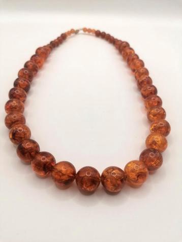 Vintage ketting geperste barnsteen jaten 60/70 bollen beschikbaar voor biedingen