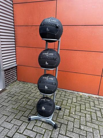 Wall Ball 6kg, 8kg ,9kg ,10kg + Opbergrek beschikbaar voor biedingen