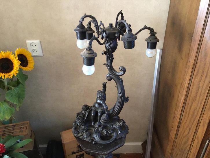 Antieke Engel Lamp en Zuil - Zonder Kapjes, Huis en Inrichting, Lampen | Vloerlampen, Gebruikt, 100 tot 150 cm, Overige materialen