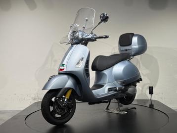 Vespa GTS 300 SuperTech | 2022 | 10.000km beschikbaar voor biedingen