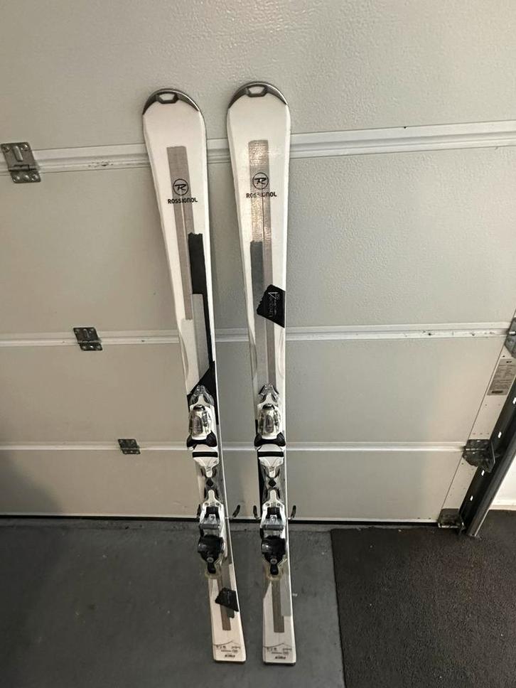 Rossignol 156cm NIEUWSTAAT, Sport en Fitness, Skiën en Langlaufen, Zo goed als nieuw, Ski's, Rossignol, 160 tot 180 cm, Ophalen of Verzenden