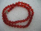 Korte Glazen Stokjes Kralen Ketting - Mooi Rood, Ophalen of Verzenden, Overige materialen, Ketting