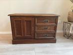 Antieke houten kast, Ophalen
