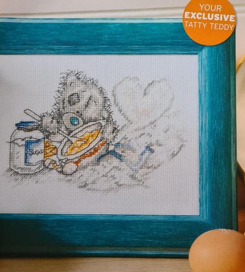 Me to You Teddybeer aan het kokkerellen borduurpatroon, Hobby en Vrije tijd, Borduren en Borduurmachines, Nieuw, Patroon, Handborduren