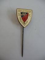 oud metalen speldje voetbalclub -ATLETICO BILBAO, Verzamelen, Speldjes, Pins en Buttons, Ophalen of Verzenden, Sport, Speldje of Pin