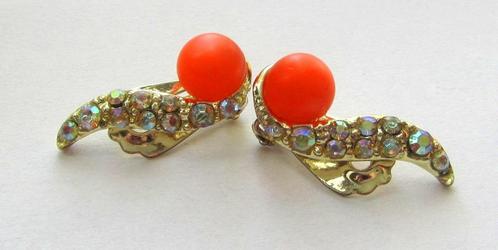 Prachtige Vintage clips oorbellen regenboog Aurora Borealis, Sieraden, Tassen en Uiterlijk, Oorbellen, Zo goed als nieuw, Knopjes of Stekers