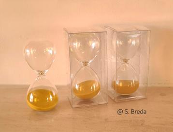 Zandloper Rituals goudkleurig zand  beschikbaar voor biedingen