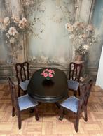 poppenhuis Eethoek met 4 stoelen (zonder decoratie), Ophalen of Verzenden, Zo goed als nieuw, Poppenhuis