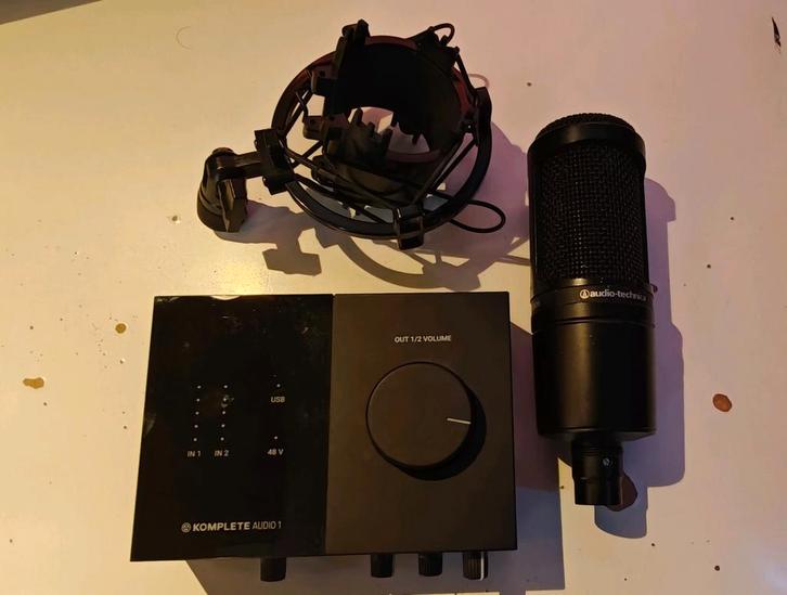 Audio Technica AT2020 + Komplete Audio 1, Muziek en Instrumenten, Microfoons, Zo goed als nieuw, Studiomicrofoon, Ophalen of Verzenden