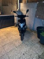 Goed rijdende agm scooter, Fietsen en Brommers, Scooters | Piaggio, Ophalen of Verzenden, Zo goed als nieuw, Benzine, Overige modellen