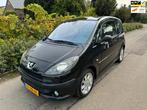 Peugeot 1007 1.4-16V Sesam Sporty AIRCO 135DKM NAP! ELEKTRIS, Voorwielaandrijving, Stof, Zwart, 4 cilinders