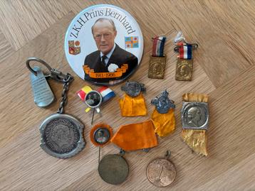 Koninklijke Huis Speldjes en Medailles Collectie beschikbaar voor biedingen